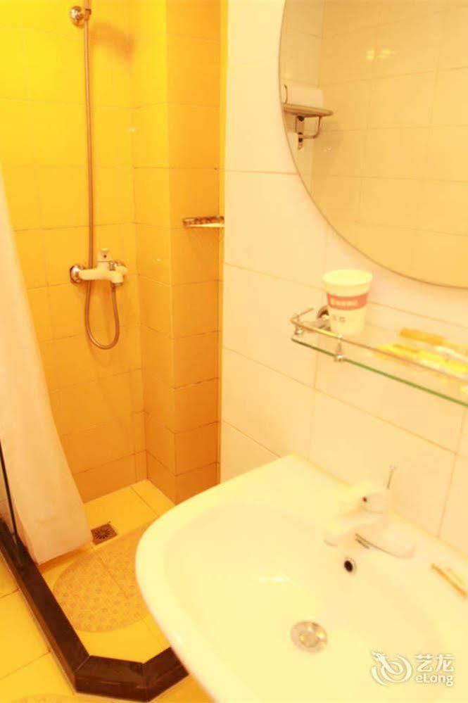 Home Inn Fuqin - เฉิงตู ภายนอก รูปภาพ