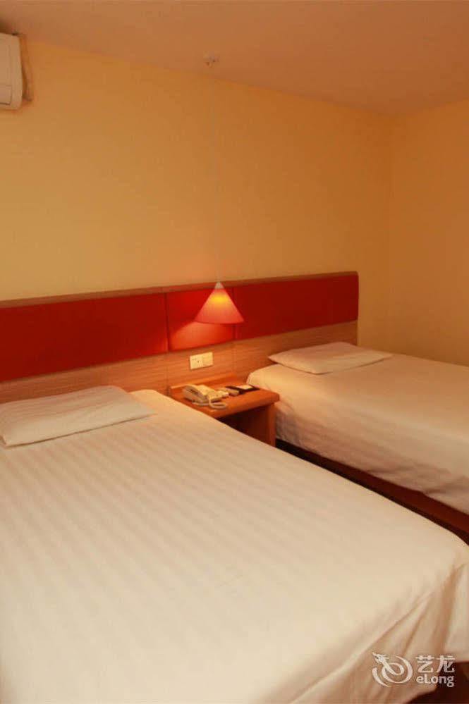 Home Inn Fuqin - เฉิงตู ภายนอก รูปภาพ