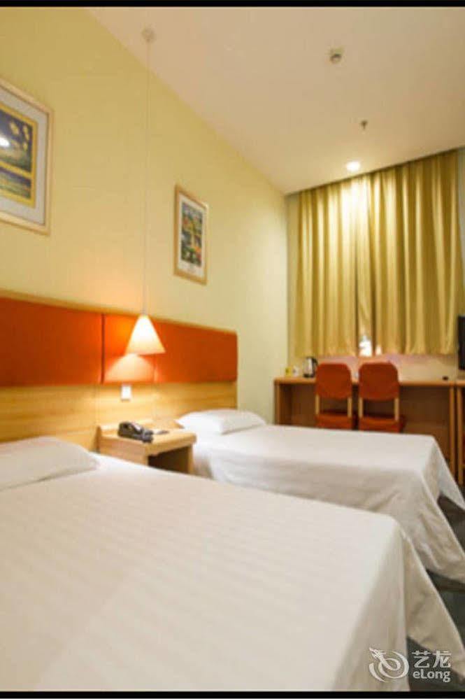 Home Inn Fuqin - เฉิงตู ภายนอก รูปภาพ